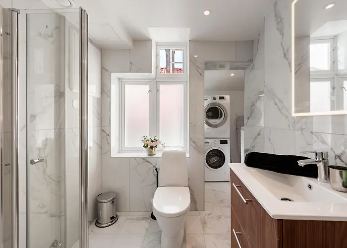 Newly Renovated 1 Bedroom In Heart Of Διαμέρισμα Μπέργκεν